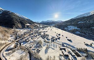 Madrisa Lodge