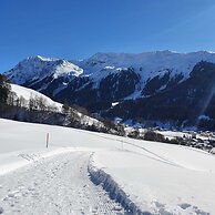 Madrisa Lodge