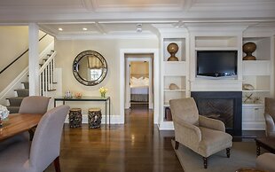 The 1770 House Restaurant & Inn