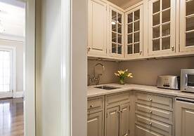 The 1770 House Restaurant & Inn