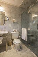 The 1770 House Restaurant & Inn