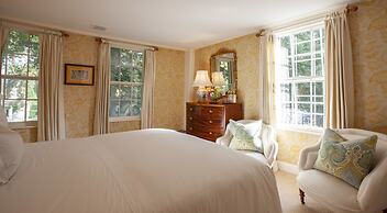 The 1770 House Restaurant & Inn