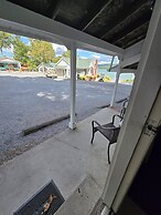 Lake View Motel
