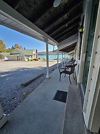 Lake View Motel
