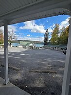 Lake View Motel