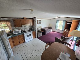 Lake View Motel