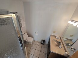 Lake View Motel