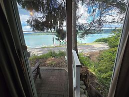 Lake View Motel
