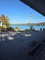 Lake View Motel