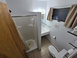 Lake View Motel