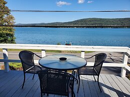 Lake View Motel
