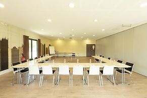 Golden Tulip Avignon Le Paradou