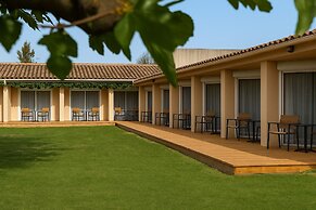 Golden Tulip Avignon Le Paradou