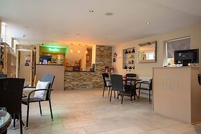 The Bridge Hotel and Spa
