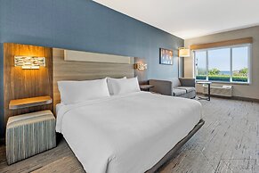 Holiday Inn Express And Suites Astoria by IHG