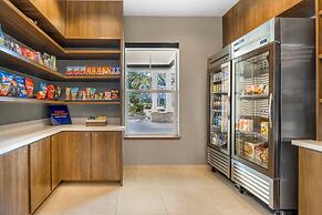 Holiday Inn Express And Suites Astoria by IHG