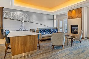 Holiday Inn Express And Suites Astoria by IHG