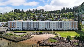 Holiday Inn Express And Suites Astoria by IHG