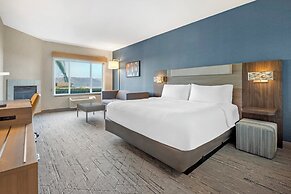 Holiday Inn Express And Suites Astoria by IHG