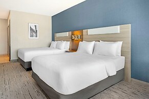 Holiday Inn Express And Suites Astoria by IHG