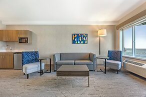 Holiday Inn Express And Suites Astoria by IHG