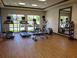 Comfort Inn & Suites Logan Near University