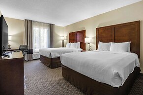 Comfort Inn & Suites Logan Near University