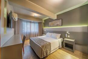 Hotel Laghetto Siena