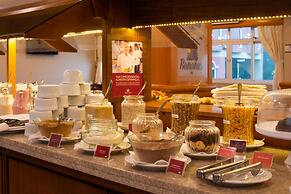 Hotel Laghetto Siena