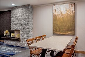 Fairfield Inn & Suites by Marriott Brunswick Freeport