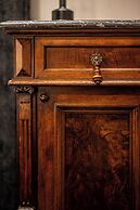 The Russell Boutique Hotel