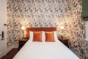The Russell Boutique Hotel
