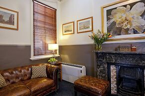 The Russell Boutique Hotel