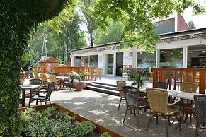 Danubius Hotel Marina