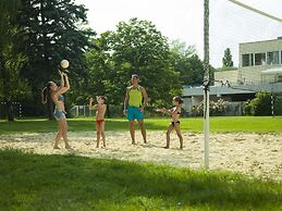 Danubius Hotel Marina