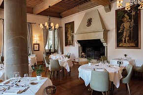 Chateau des Comtes de Challes