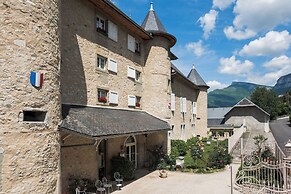 Chateau des Comtes de Challes