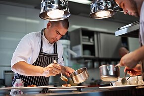 COMO Le Montrachet