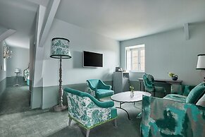 COMO Le Montrachet