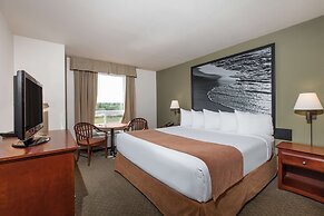 Super 8 by Wyndham Amherst NS