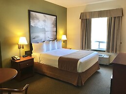 Super 8 by Wyndham Amherst NS