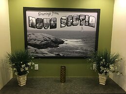 Super 8 by Wyndham Amherst NS