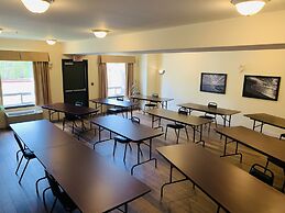 Super 8 by Wyndham Amherst NS