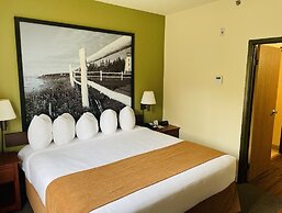 Super 8 by Wyndham Amherst NS