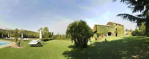 Mas Salvi Country Boutique Hotel