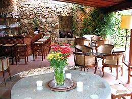 Mas Salvi Country Boutique Hotel