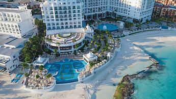 Hotel Riu Palace Las Americas - Adults Only- All Inclusive