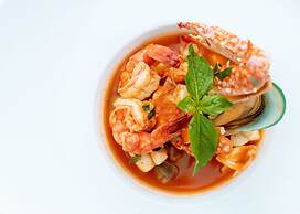 Katathani Phuket Beach Resort