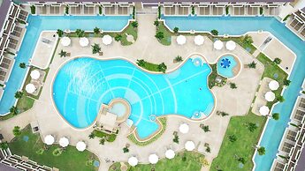 Katathani Phuket Beach Resort