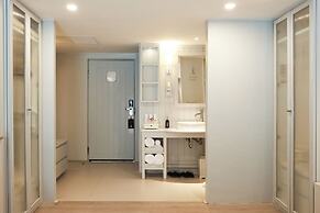 Katathani Phuket Beach Resort